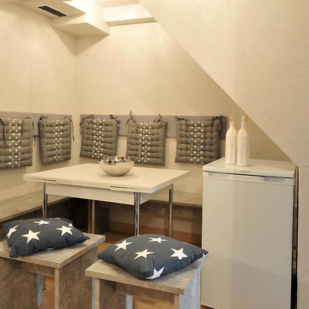 Tiny Rooms BRE Exterior foto